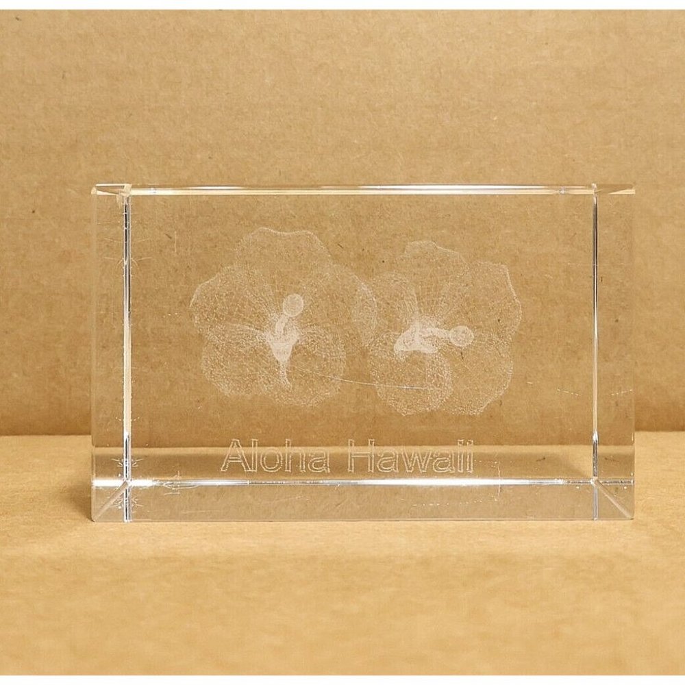 Aloha Hawaii Crystal Hibiscus Etched Paper Weight 3" x 2"